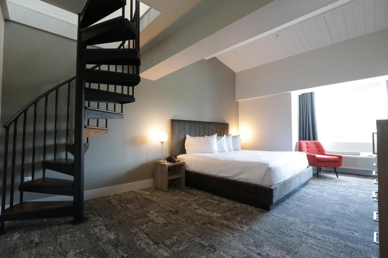Hotel Placid Boutique 4*