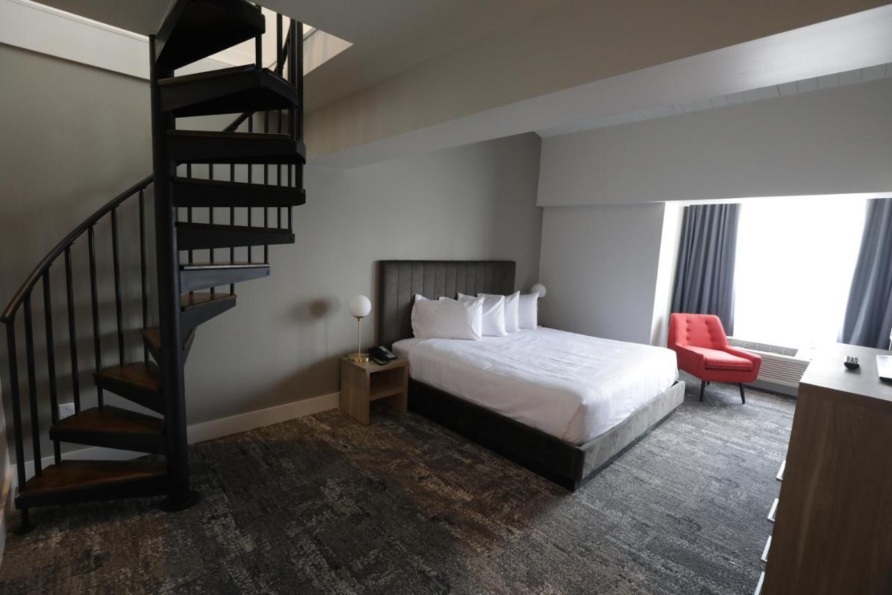 Placid Boutique Hotel