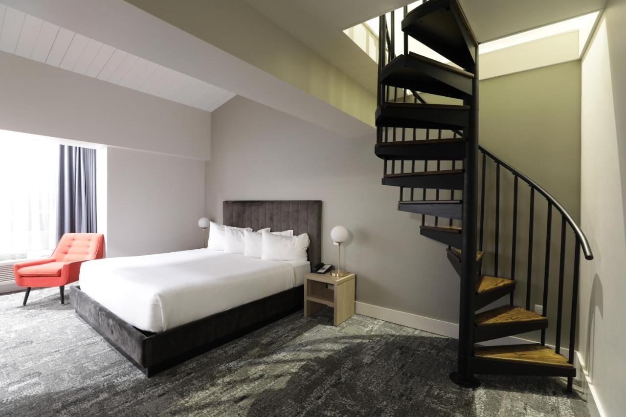 Hotel Placid Boutique 4*